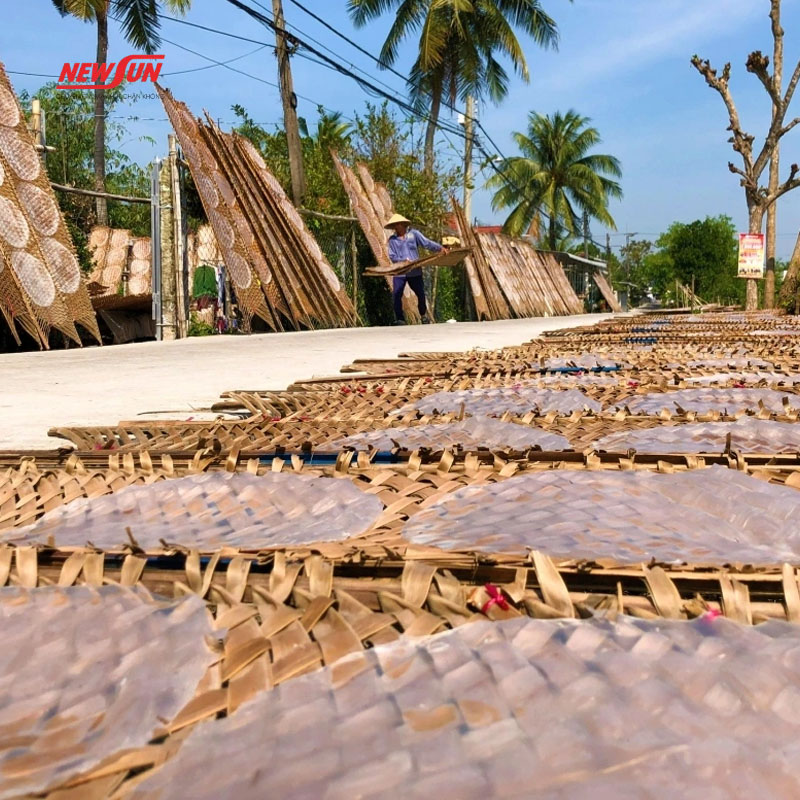 Hướng dẫn 4 cách bảo quản bánh tráng phơi sương đơn giản