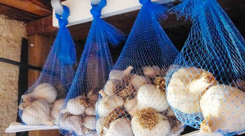 cách bảo quản hành tỏi khô, túi lưới